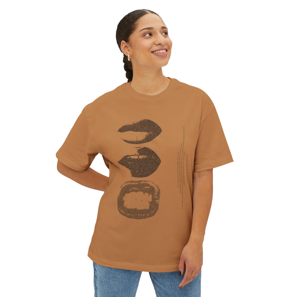Boxy Tee - Grunge Lip Art Oversized T-Shirt - caldrwear.com